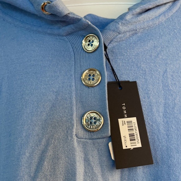 Tommy Hilfiger XL blue  hooded soft signature sweater NWT - Picture 2 of 4